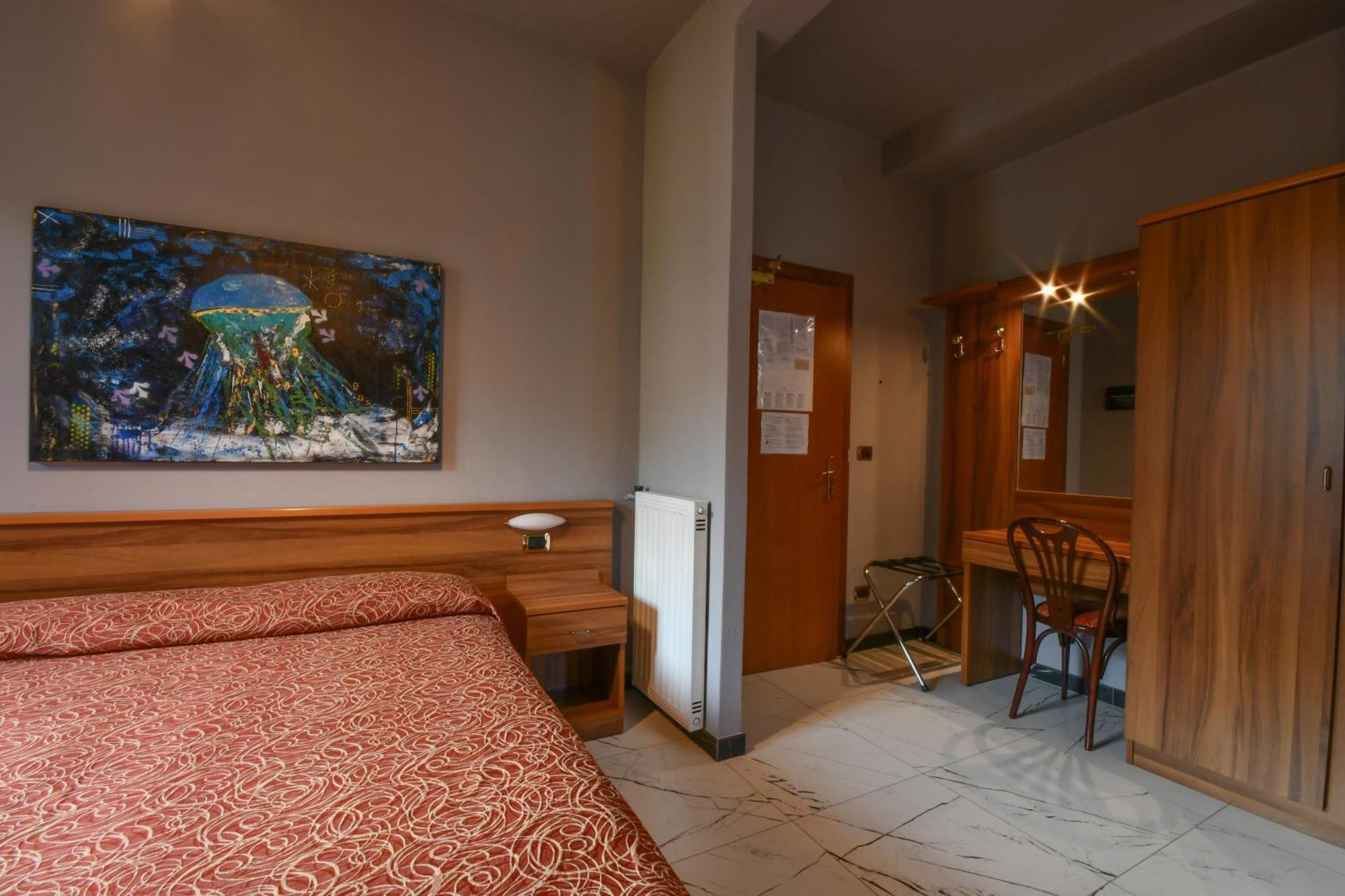 מונליה Hotel Residence Paradiso חדר תמונה