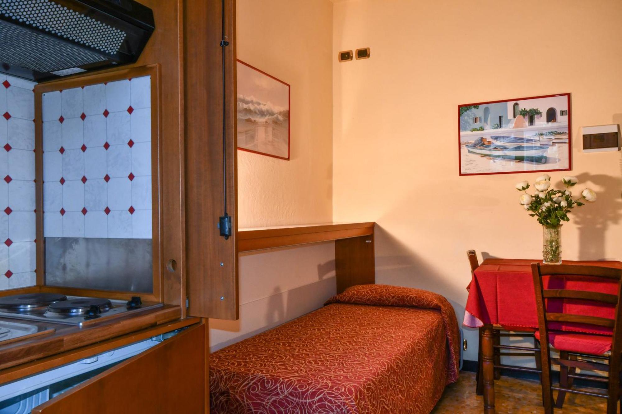 מונליה Hotel Residence Paradiso חדר תמונה