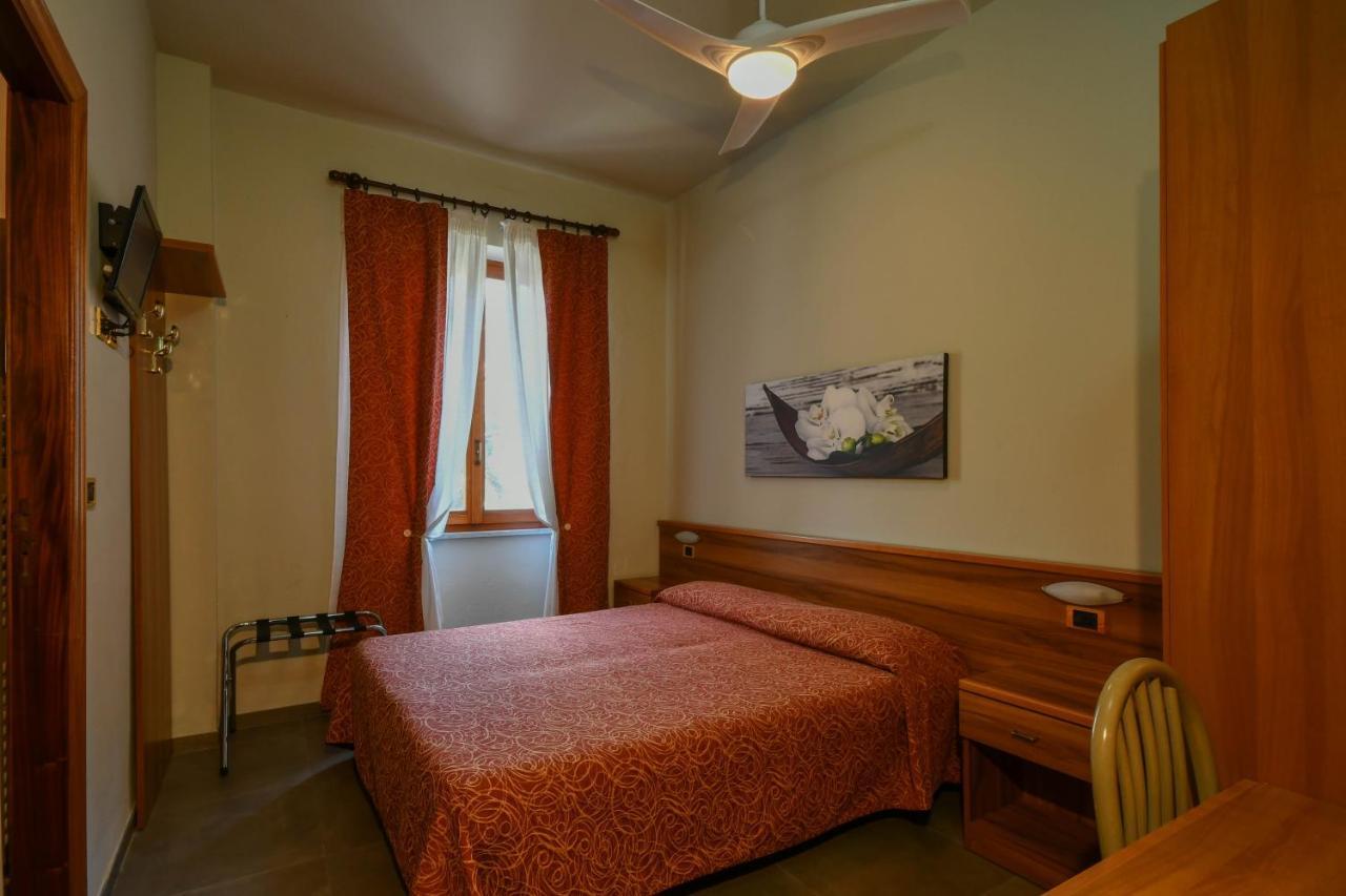 מונליה Hotel Residence Paradiso חדר תמונה